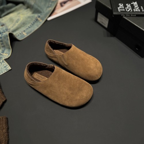 一脚蹬真皮加绒休闲勃肯鞋