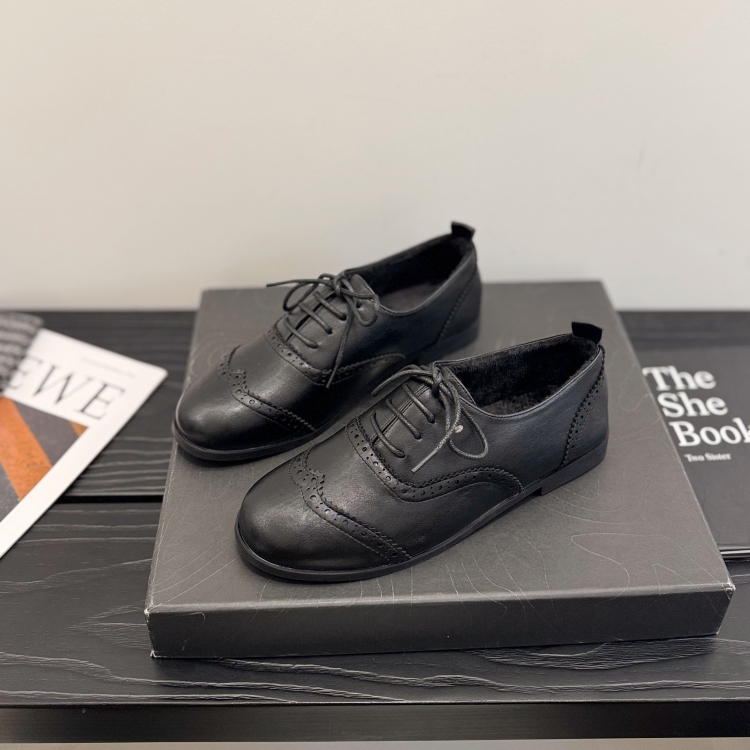 保暖~英伦风加绒布洛克单鞋