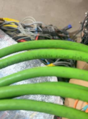 可维修sew 13622021 新的2根 五米 没有包装了 看