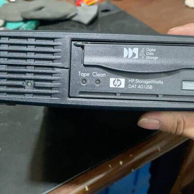可维修HP StorageWorks DAT 40 USB  DW