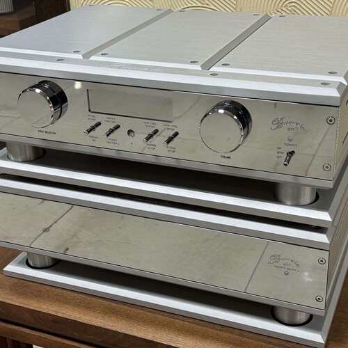 可维修柏林之声Burmester 077旗舰分体电源议价
