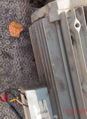 可维修SEW减速机SA77DRE132S4，速比20.99，功率4