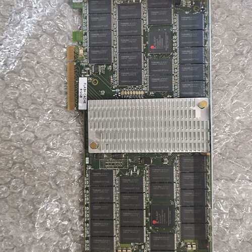 可维修NETAPP Flash 512GB PCI-E 固态加速卡议价