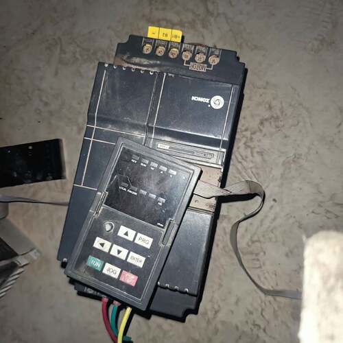 可维修变频器Z2400-7R5G/11P议价