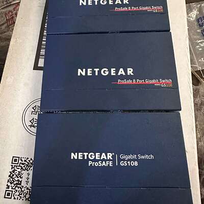 可维修NETGEAR GS108 8口千兆交换机v3两台v4一台