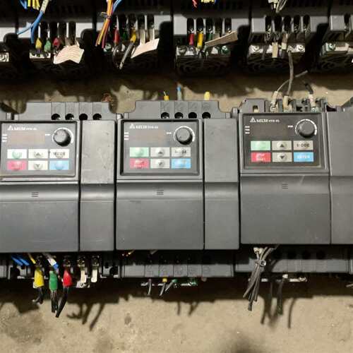 可维修台达变频器 VFD015EL21A  220v  1.5kw议价