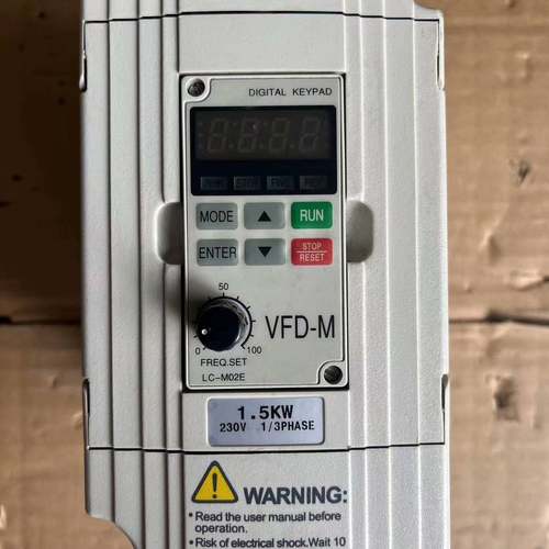 可维修台达变频器1.5kw，220v，vfd015m21a，原装