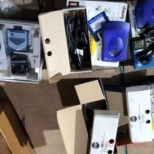 可维修iomega zip250，Z250USBPCM 仓库库存的