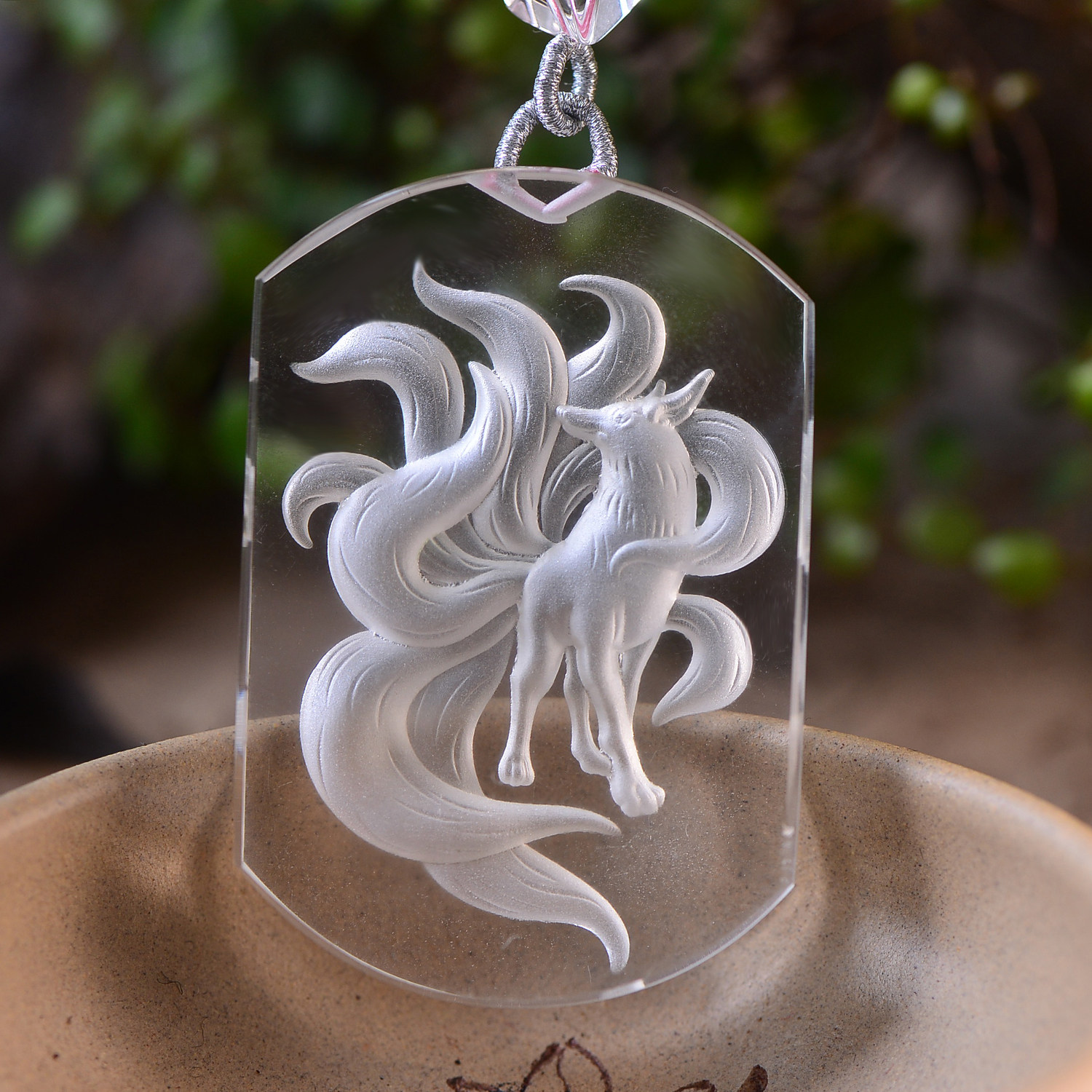 天然白水晶九尾狐吊坠内雕项坠项链毛衣链锁骨链水晶时尚饰品礼物