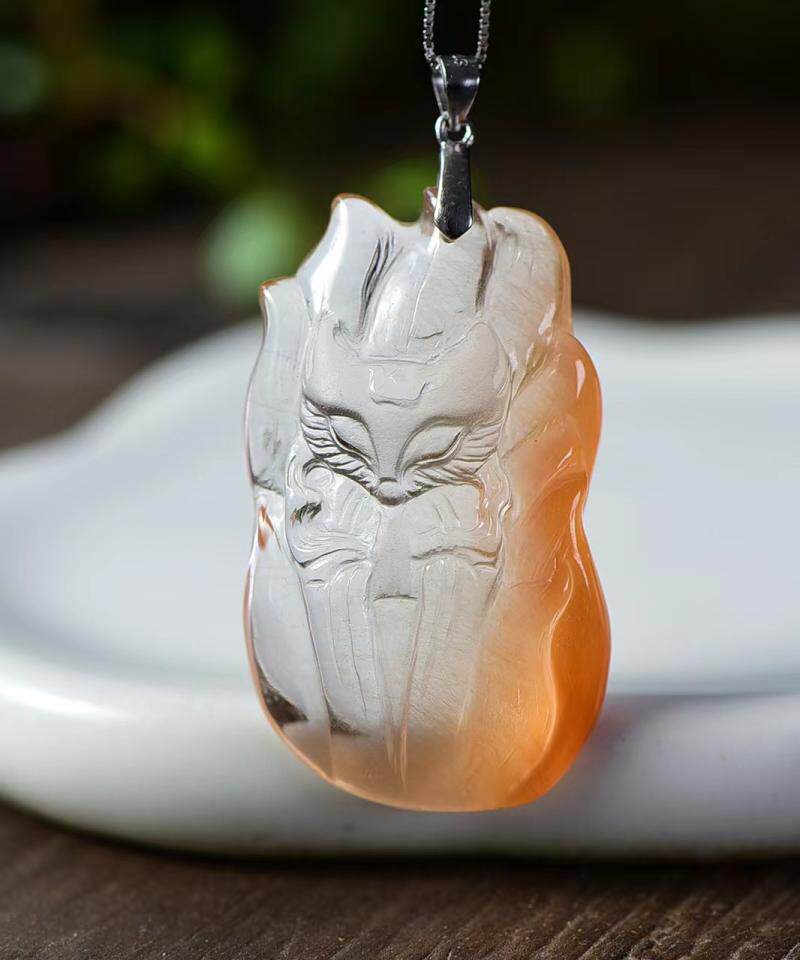 手工精雕俏色兔毛发晶