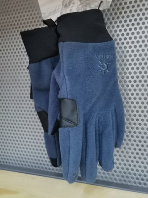 手套凯乐石抓绒触屏保暖