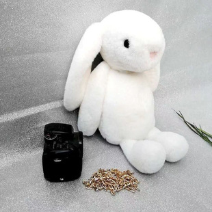 装 死兔包包单肩斜跨链条包可爱儿童萌萌兔毛绒包厂家批发