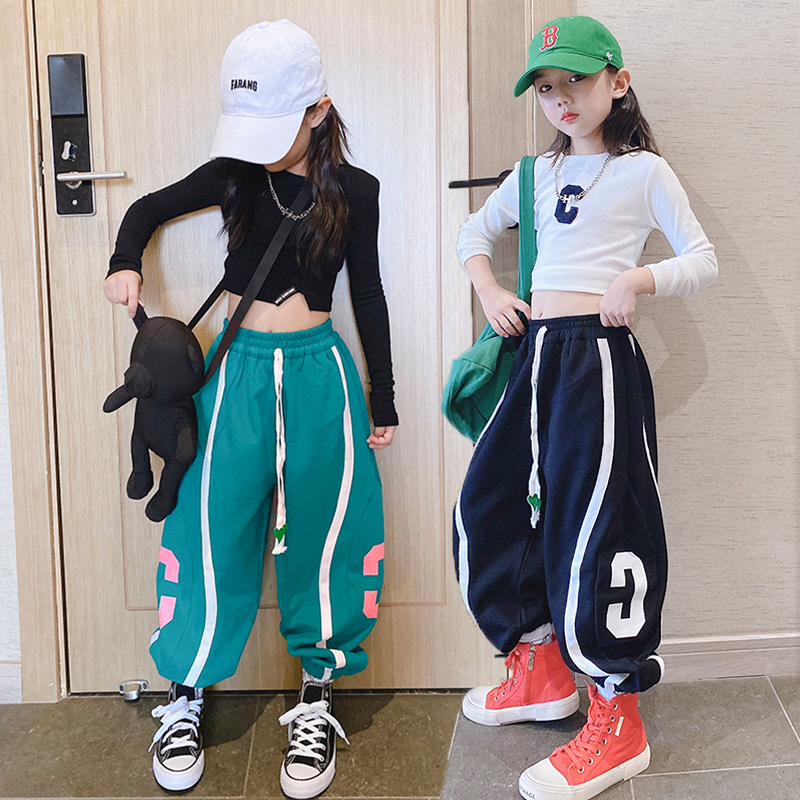 偶搭熊女童露肚脐爵士舞服童装