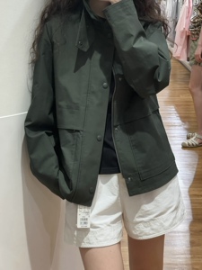 U家试衣间23秋男装女装休闲英伦风插肩袖宽松短款夹克外套459592