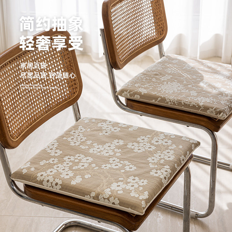 记忆棉坐垫椅子垫雪尼尔家用餐椅垫四季通用加厚简约现代防滑坐垫