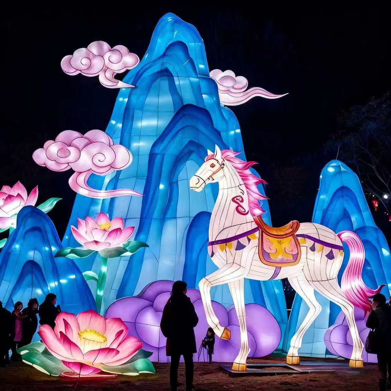 2026年马年彩灯花灯春节元宵节灯会新款马年造型户外街道亮化摆件