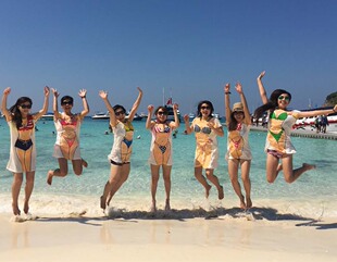 闺蜜装 搞怪T恤睡衣比基尼莫代尔大码 印花长裙活动情侣沙滩装