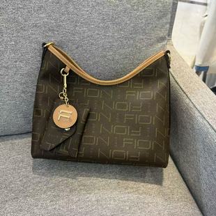 FAAFIFS262 百搭单肩斜挎包女包专柜正品 菲安妮2025新款 时尚