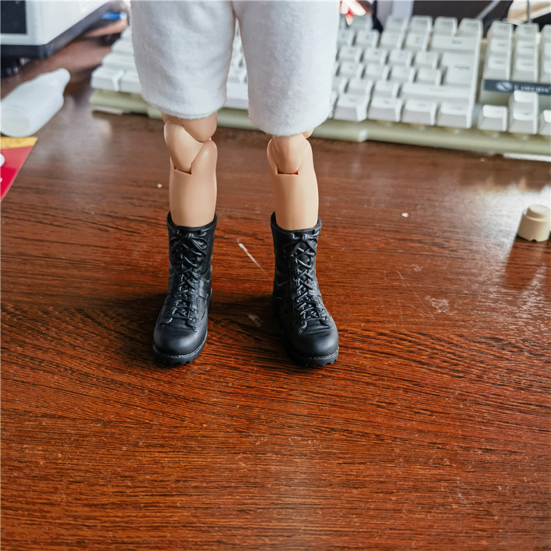 1/6兵人鞋子模型空心男战靴图片