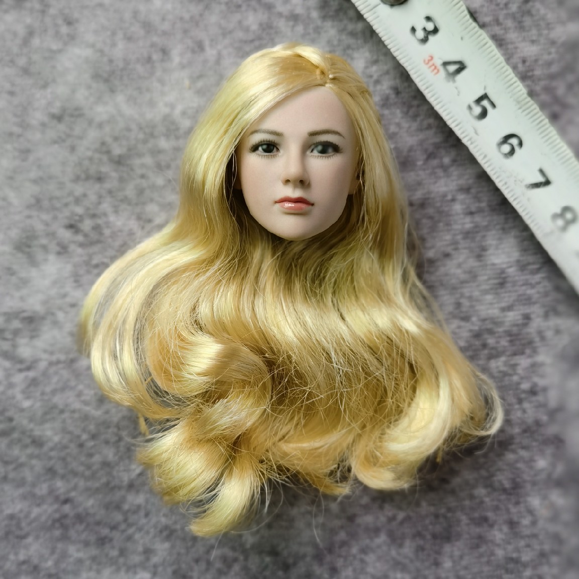 实拍金发美女头雕适合兵人