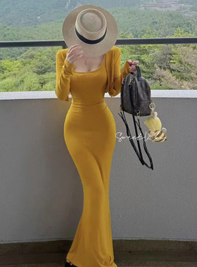 卡戴珊S曲线修身吊带连衣裙女气质辣妹显瘦披肩开衫套装内搭长裙