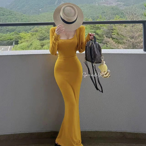 卡戴珊S曲线修身吊带连衣裙女