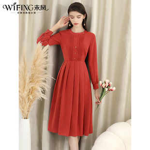 未风红色圆领复古连衣裙女秋2025年秋季 气质高腰显瘦裙子 新款 女装