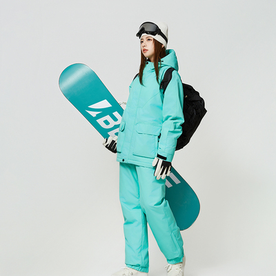 2025新款滑雪服套装男女同款防风防水保暖情侣外套单双板滑雪衣裤