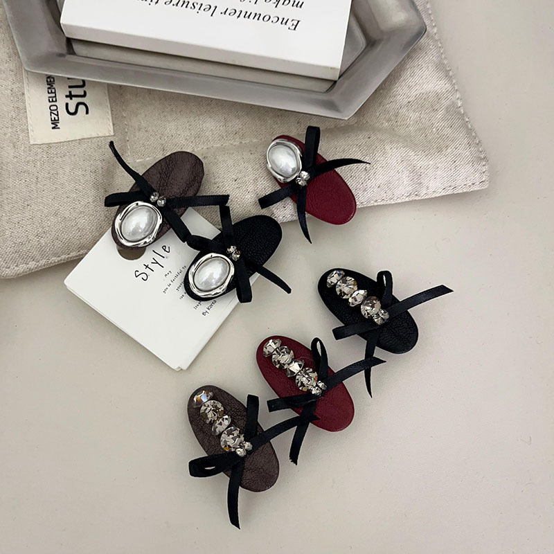 韩版气质珍珠水钻椭圆刘海发夹发卡一字夹网红新款皮质蝴蝶结边夹