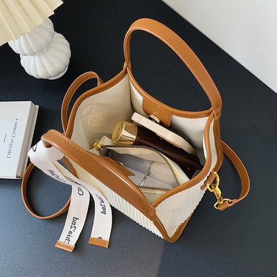 高级感爆款单肩手提包斜挎托特包