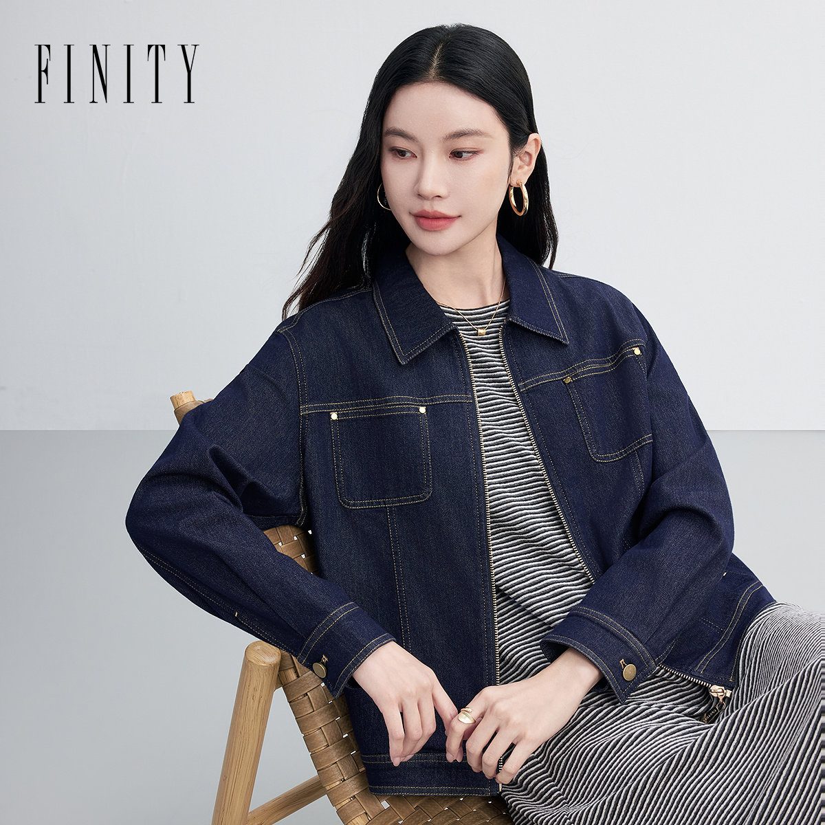 FINITY菲妮迪牛仔短外套2026春新款简约翻领短款休闲外套上