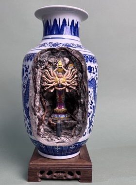 冰裂纹青花山水瓷瓶镂空水月观音苔藓山林微景观工艺品