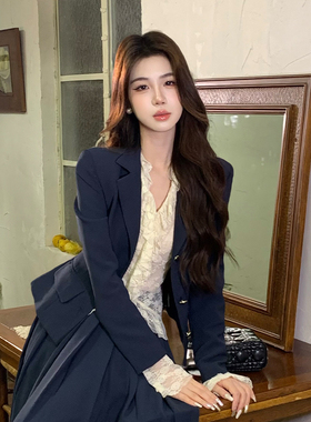 木子李的李2025长袖蕾丝内搭开衫西装外套百褶半身裙套装三件套秋