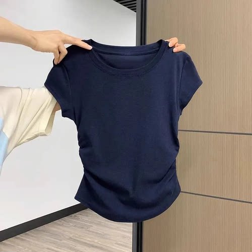 品牌剪标撤柜褶皱设计短袖T恤女