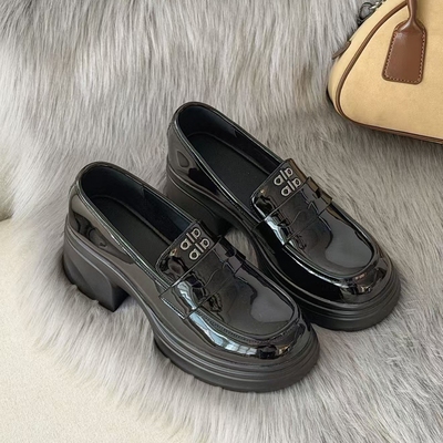 减龄学院风复古百搭显腿长乐福鞋