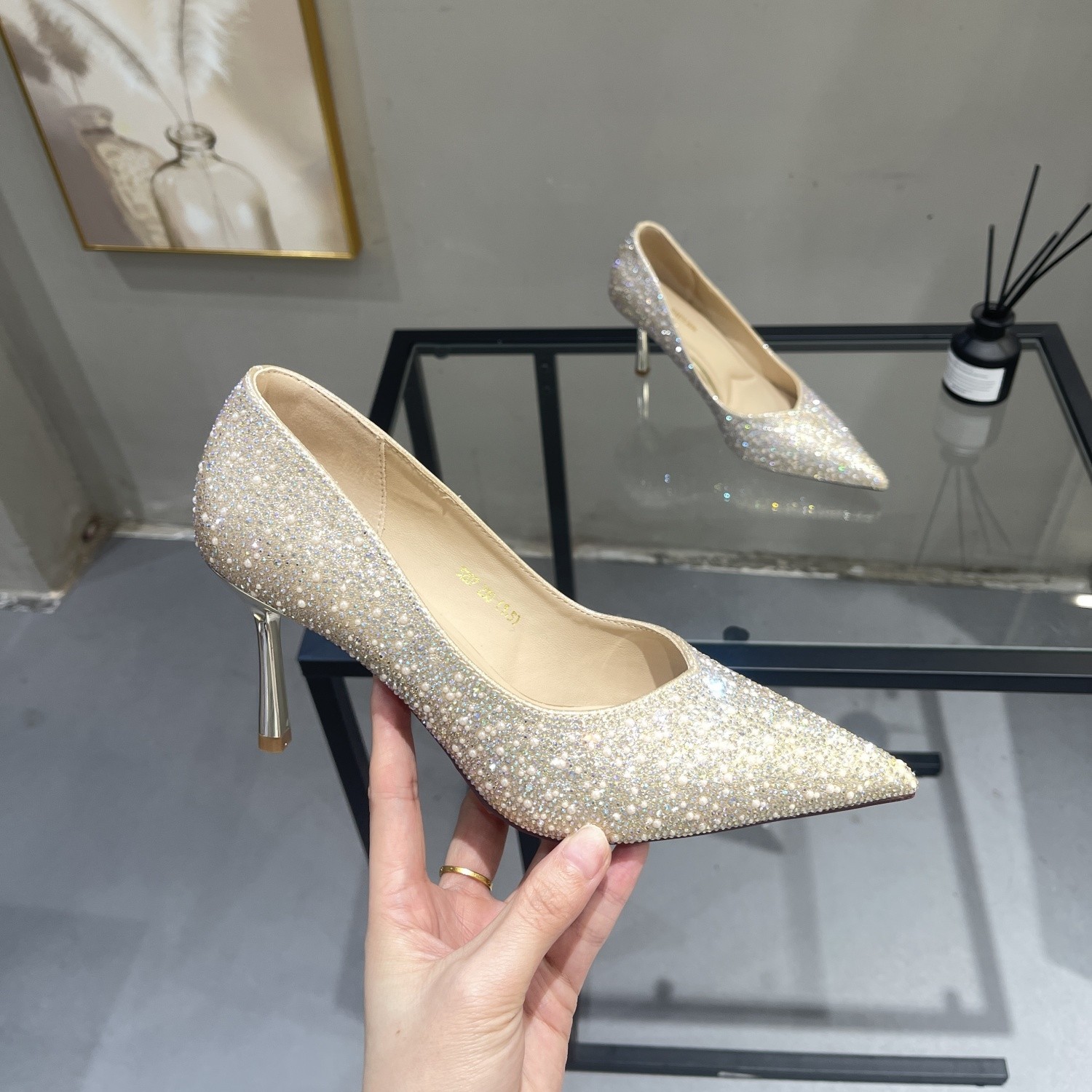 水钻尖头细跟8cm高跟鞋女2026春季新款浅口单鞋不累脚婚鞋伴娘鞋,女鞋,婚鞋,淘宝优惠券,粉丝福利购,淘宝优惠卷