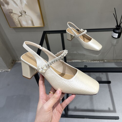 温柔气质方头后空玛丽珍包头凉鞋