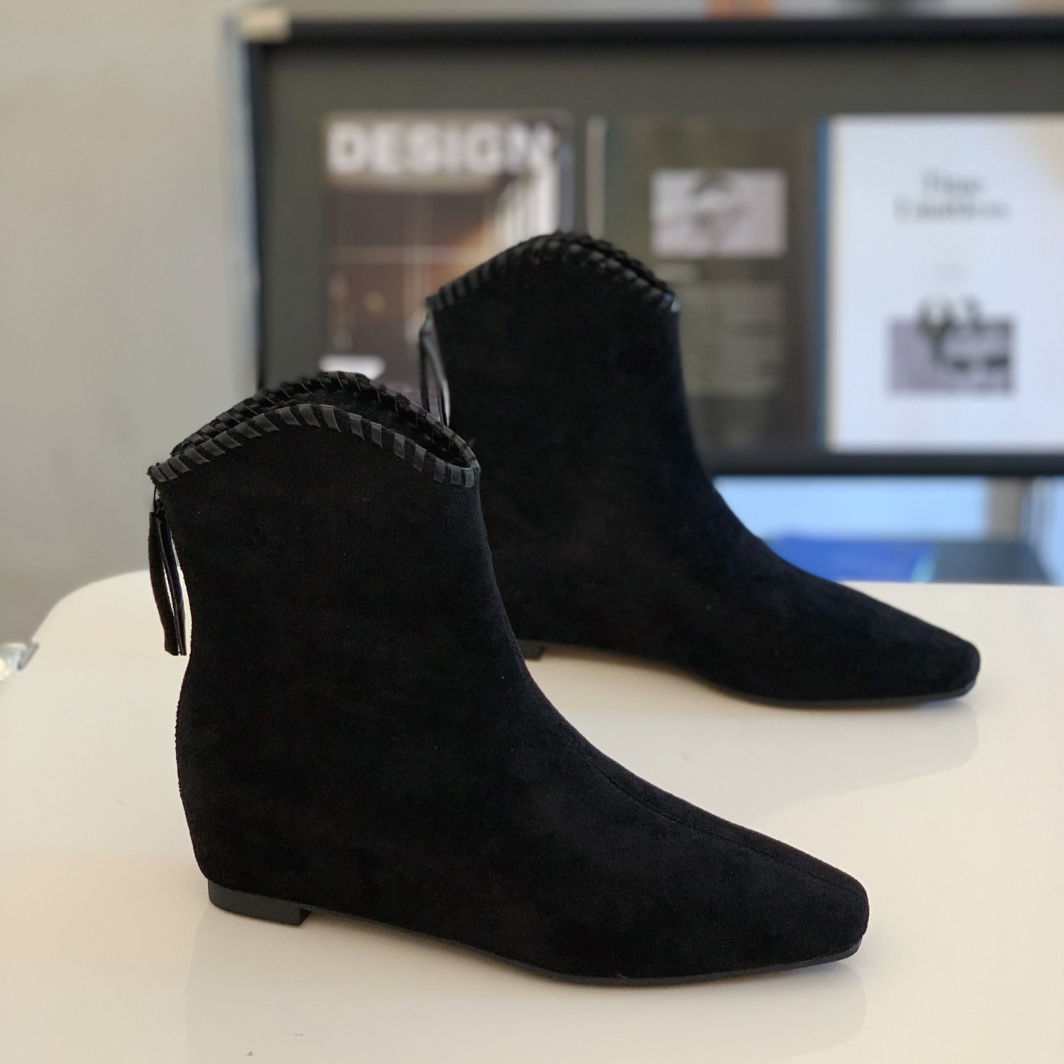 内增高爆款绒面切尔西靴子女2025秋冬超火小方头复古优雅时尚短靴,女鞋,切尔西靴,淘宝优惠券,粉丝福利购,淘宝优惠卷