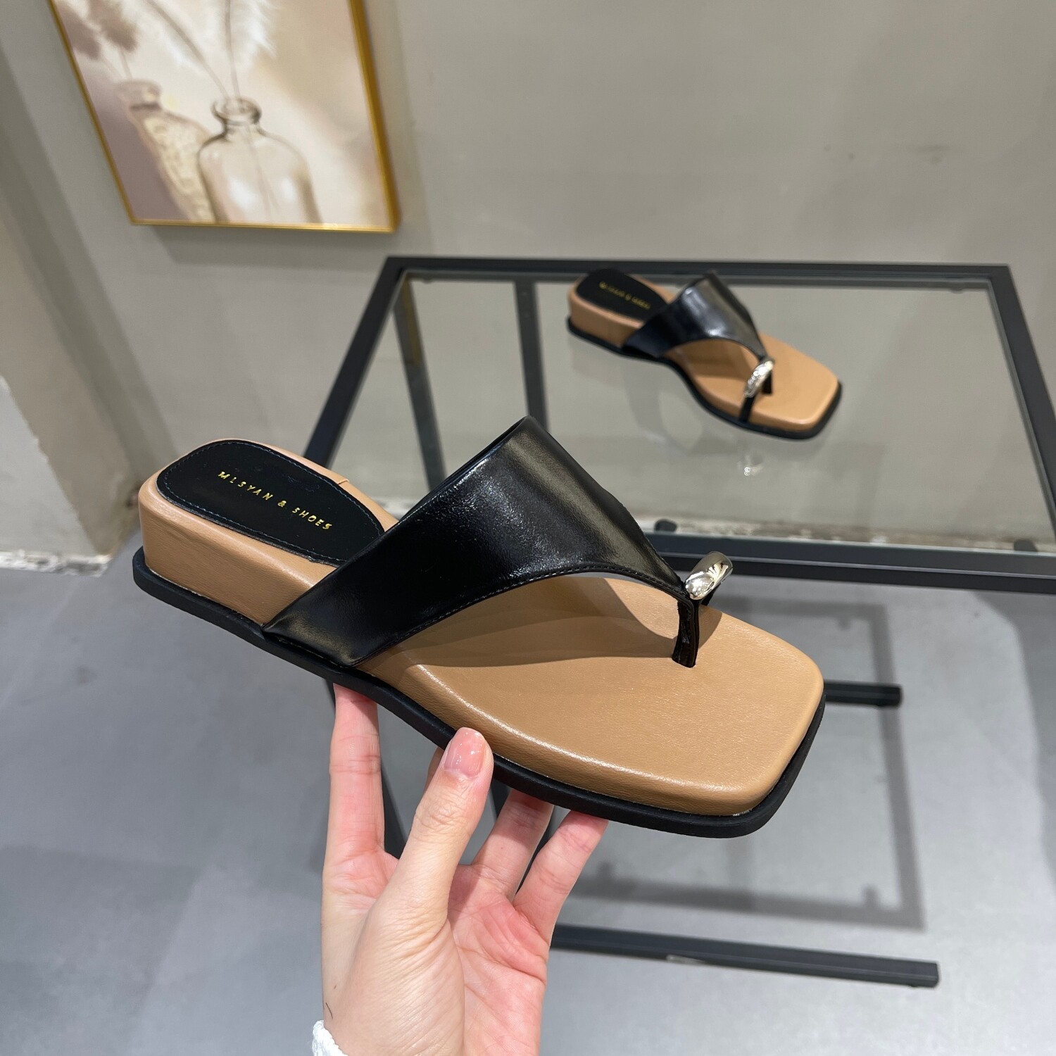 复古沙滩夹趾人字拖女夏外穿2026新款厚底百搭海边防滑套趾凉拖鞋