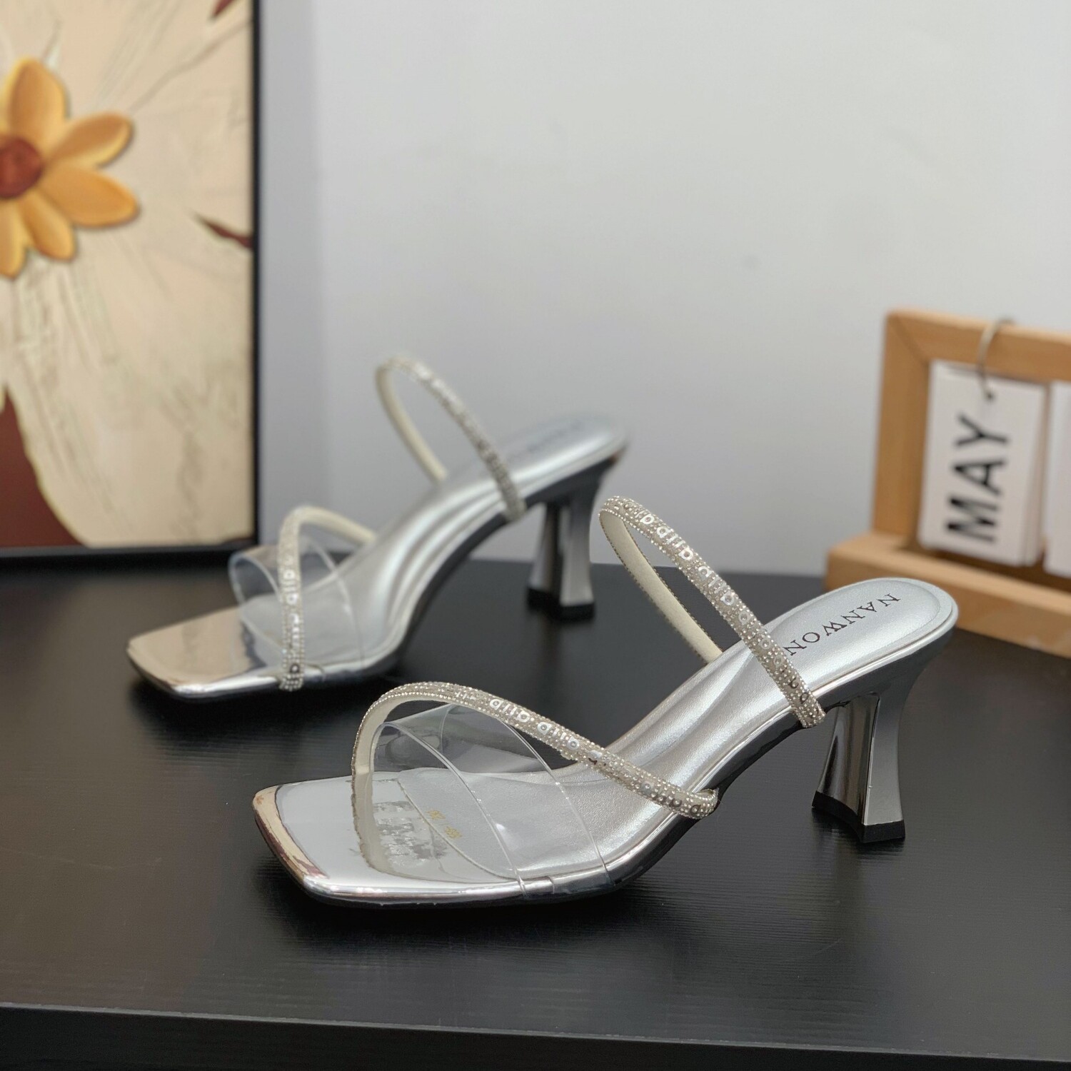 仙女风透明带一字拖女夏外穿2026新款细跟7cm法式方头绝美凉拖鞋