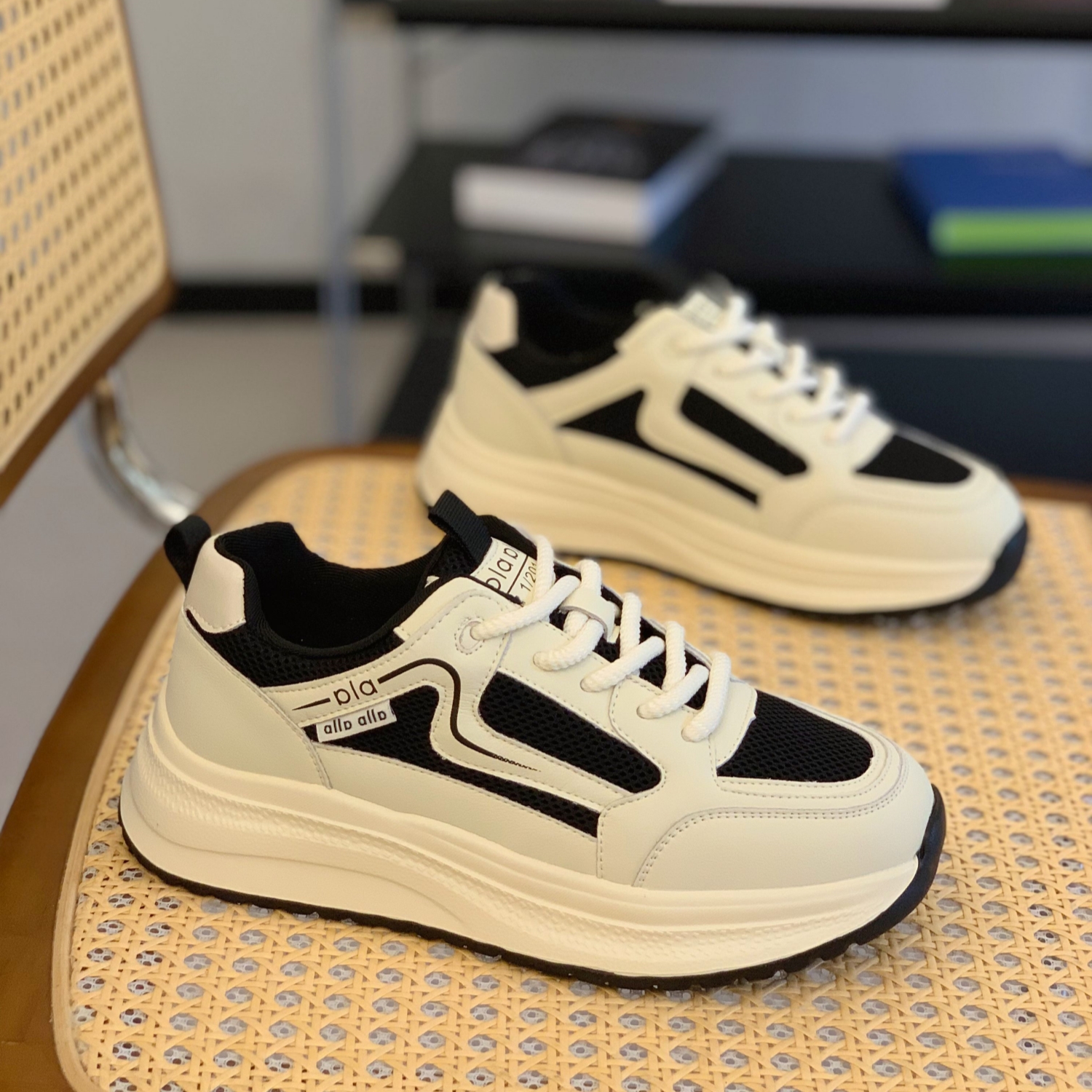 潮流经典不过时学院风通勤阿甘鞋