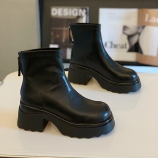 高级感小个子粗跟厚底马丁靴女2025秋冬新款后拉链简约百搭短筒靴