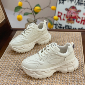 显脚小真皮老爹鞋女ins潮2023秋冬新款厚底增高小个子运动休闲鞋