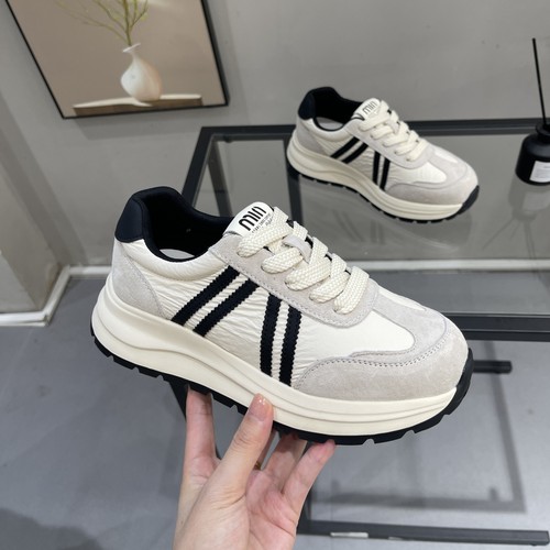 显瘦显高复古百搭厚底运动阿甘鞋