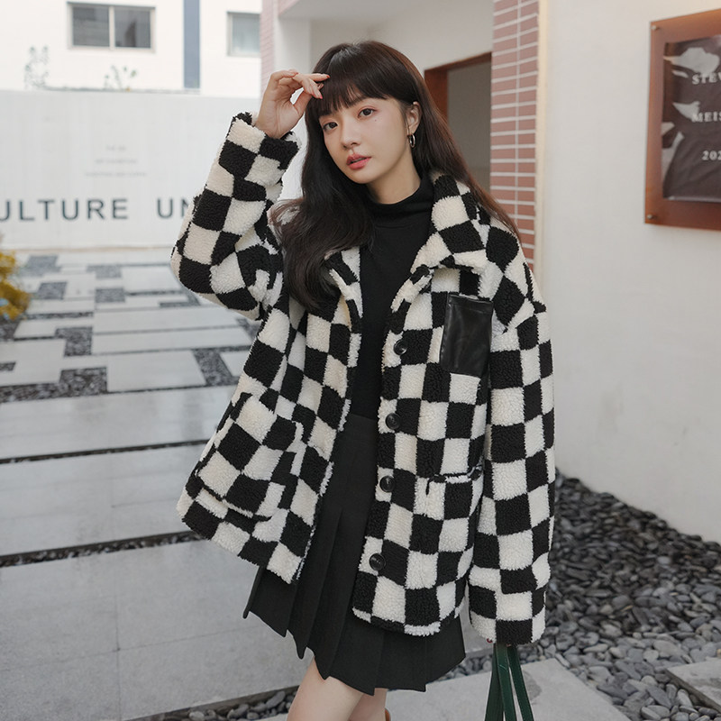 出货中M182P175K268冬装新款撞色pu拼接棋盘格羊羔毛短外套,女装棉衣/棉服,浙宝088