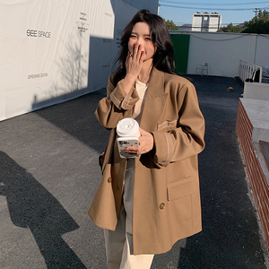 卡其色免烫高级感西装外套女2025年春秋新款时髦炸街小西服上衣图片