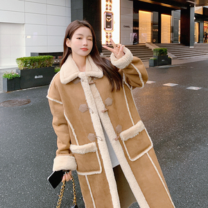 现货M358P185K278  2024冬装羊羔毛外套中长款大衣图片