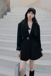 现货X1065P120K178 2022新款收腰配腰带小西装图片
