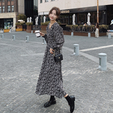 茶歇法式v领碎花连衣裙女春秋2025年新款高级感气质收腰显瘦长裙，女装连衣裙，浙宝088