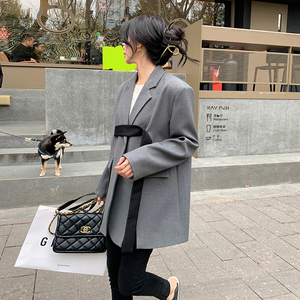 现货 M375P120K178 2024春装新款撞色拼接不规则西装外套女图片